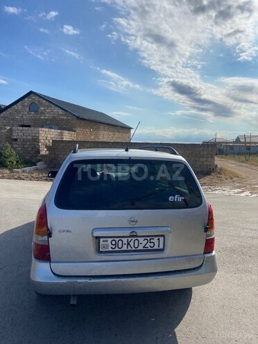 Opel Astra-3