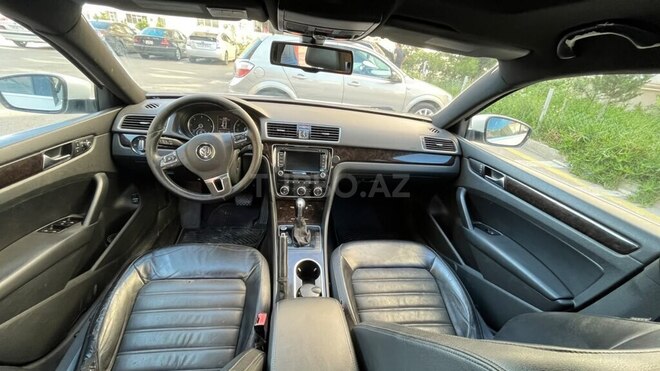 Volkswagen Passat-9