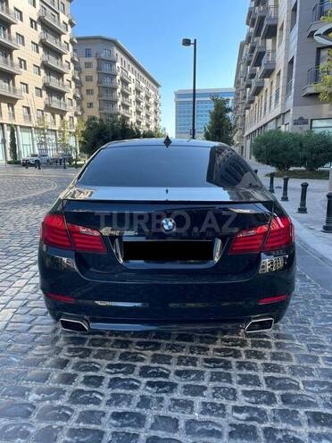 BMW 528-2