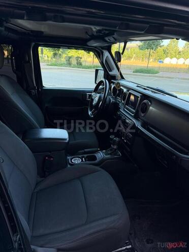 Jeep Wrangler-5
