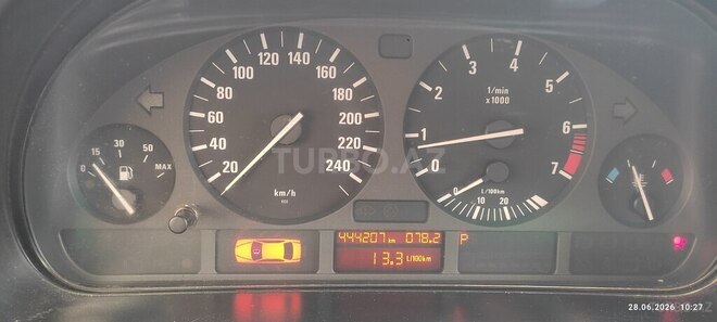 BMW 528-11