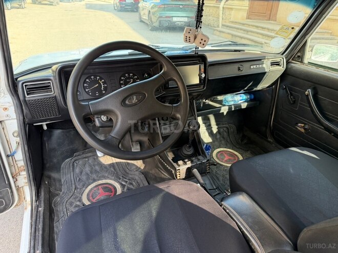 LADA (VAZ) 2107-4