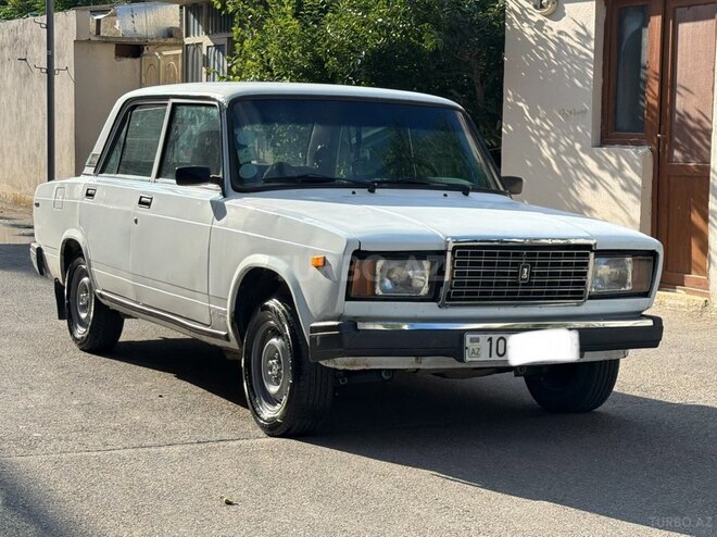 LADA (VAZ) 2107-8
