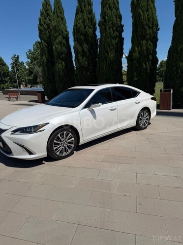 Lexus ES 250-3