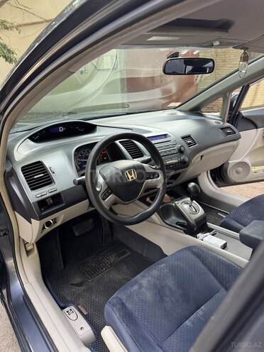 Honda Civic-11