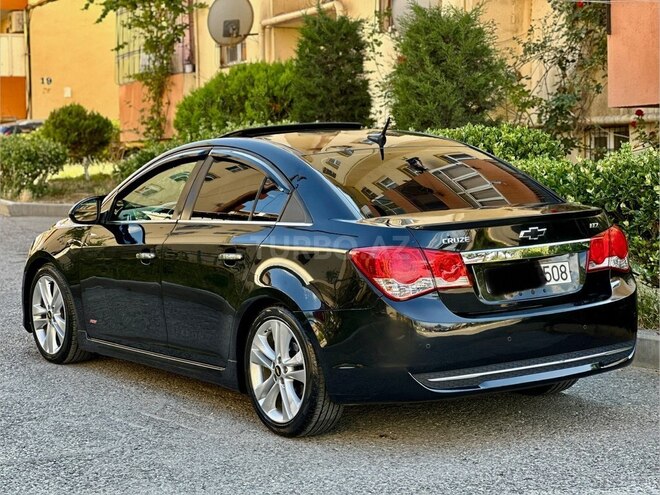 Chevrolet Cruze-18