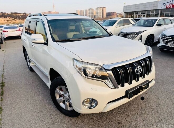 Toyota Land Cruiser Prado-6