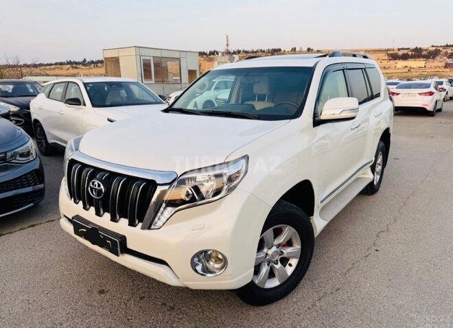 Toyota Land Cruiser Prado-5