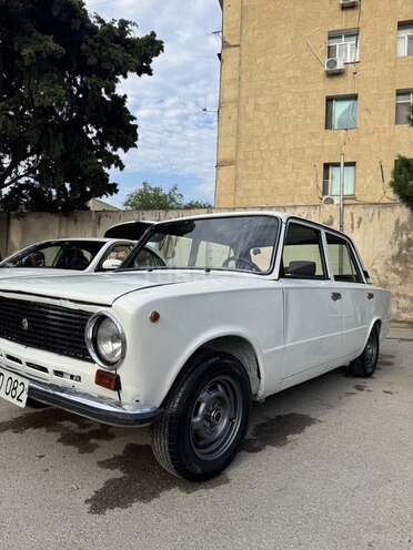 LADA (VAZ) 21011-5