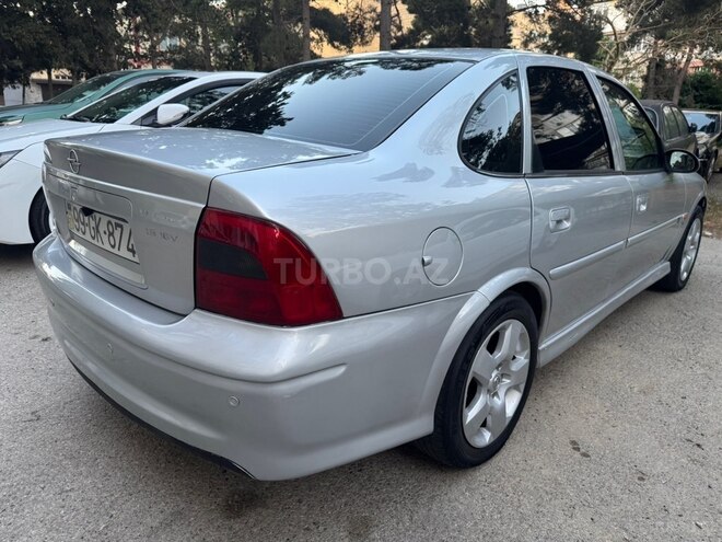 Opel Vectra-3