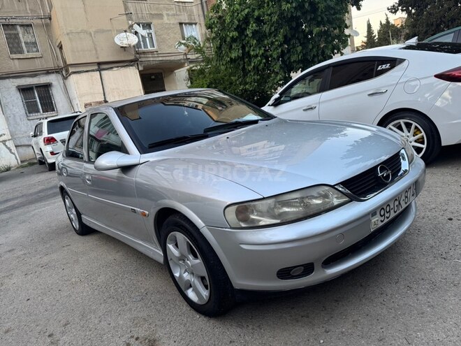 Opel Vectra-8
