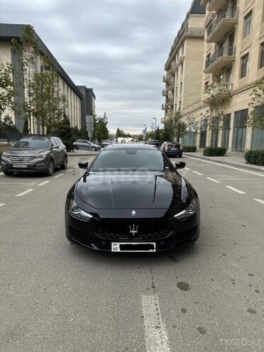 Maserati Ghibli-1