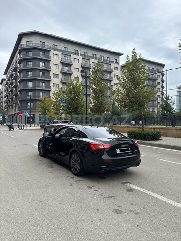 Maserati Ghibli-6