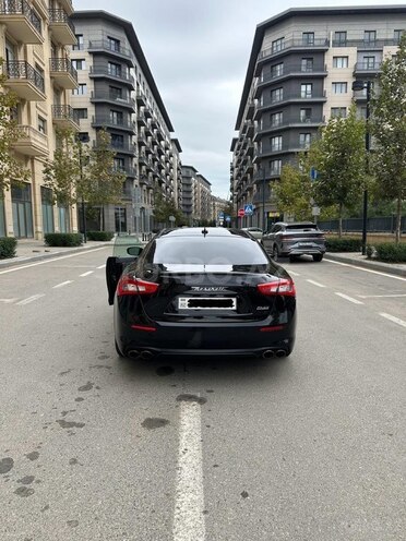 Maserati Ghibli-2