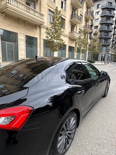 Maserati Ghibli-10