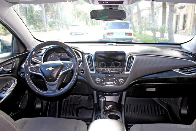 Chevrolet Malibu-4