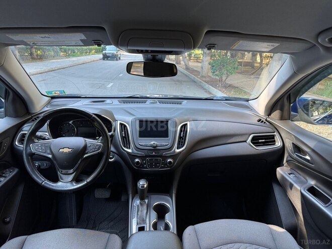 Chevrolet Equinox-7