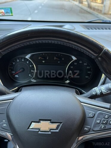 Chevrolet Equinox-8
