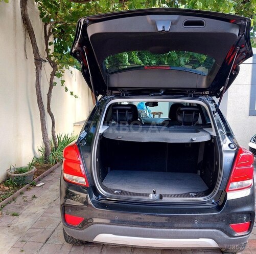 Chevrolet Trax-3
