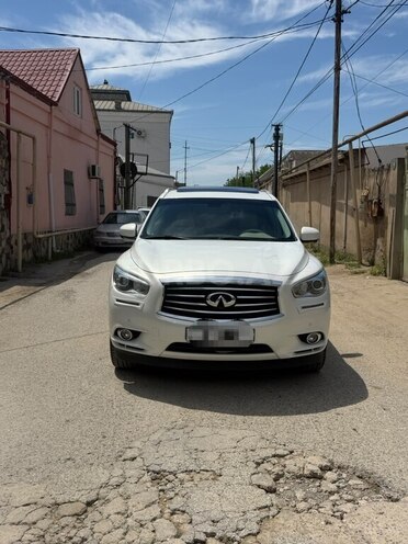 Infiniti JX35-1