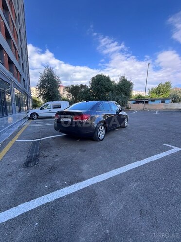 Chevrolet Cruze-8