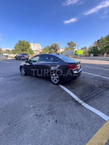 Chevrolet Cruze-6