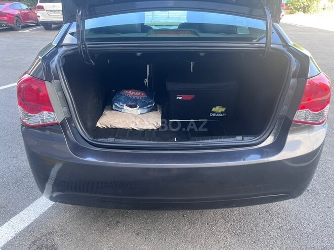 Chevrolet Cruze-14