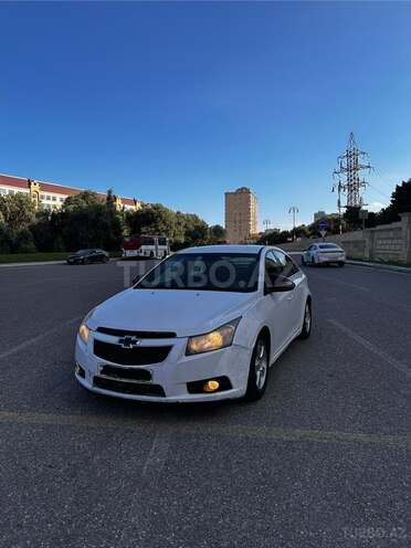 Chevrolet Cruze-1