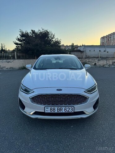 Ford Fusion (North America)-1