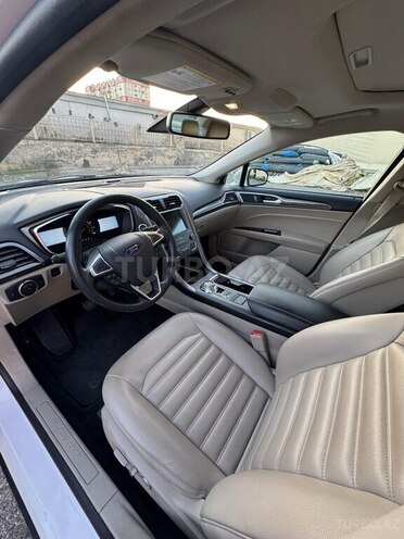Ford Fusion (North America)-5