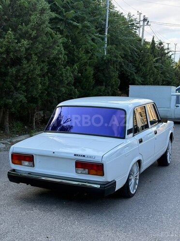 LADA (VAZ) 2107-5