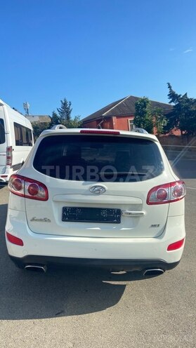 Hyundai Santa Fe-2