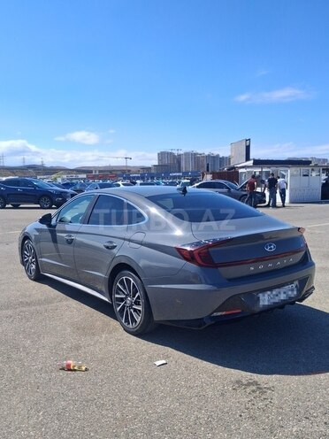 Hyundai Sonata-7