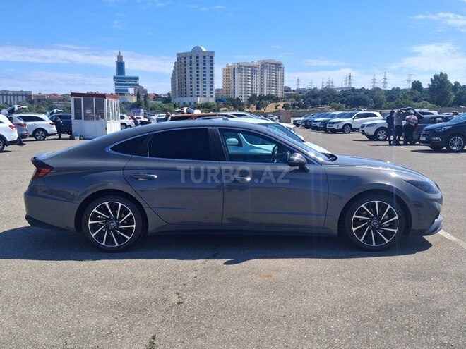 Hyundai Sonata-10