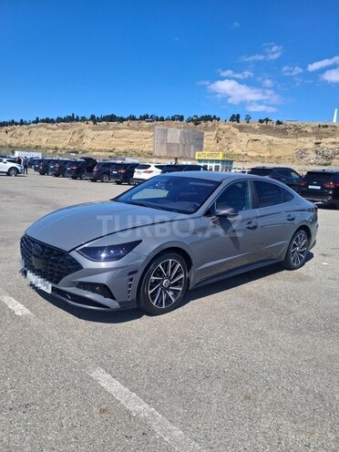 Hyundai Sonata-3