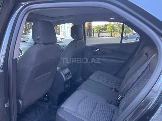 Chevrolet Equinox-5