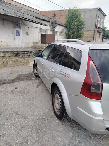 Renault Megane-8