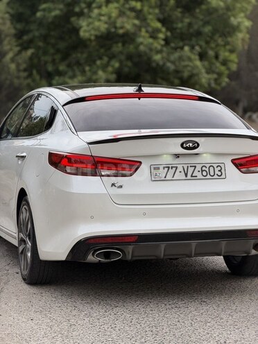 Kia K5-5