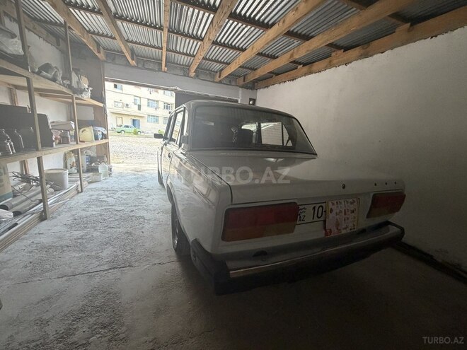 LADA (VAZ) 2107-15