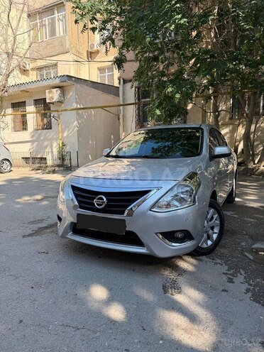Nissan Sunny-1
