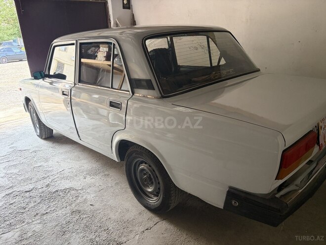 LADA (VAZ) 2107-13