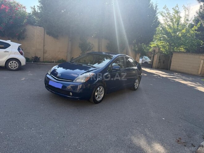 Toyota Prius-2