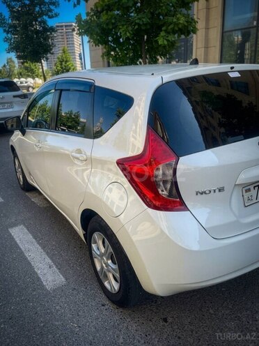 Nissan Note-5