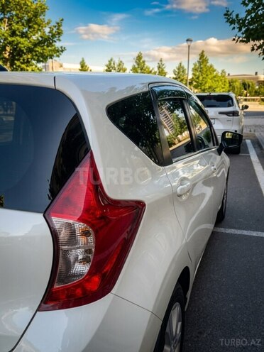 Nissan Note-4