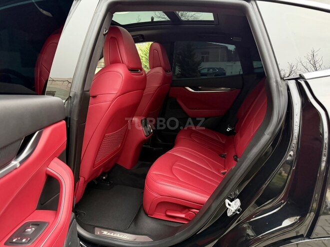 Maserati Levante-14