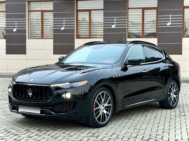 Maserati Levante-3