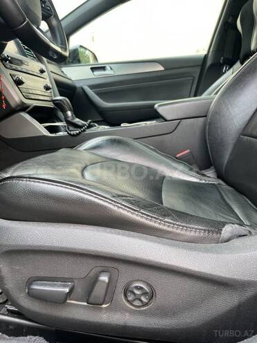 Hyundai Sonata-7