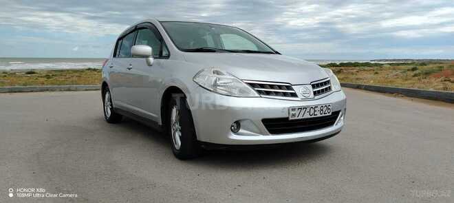 Nissan Tiida-18