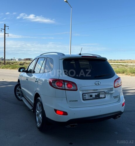 Hyundai Santa Fe-7