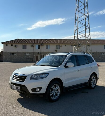 Hyundai Santa Fe-4